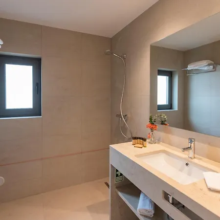 - Real Abadia Congress & Villa *